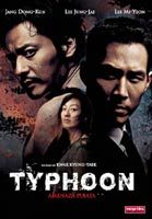 pelicula Typhoon, Amenaza Pirata